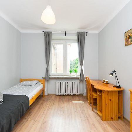 3-Bedroom Flat In City Center P4You Pl Krasków Eksteriør bilde