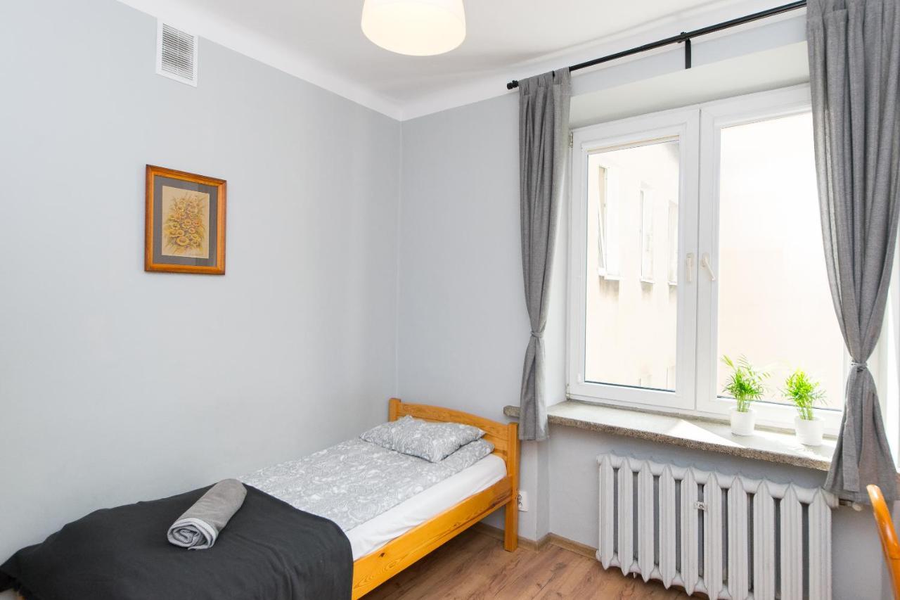 3-Bedroom Flat In City Center P4You Pl Krasków Eksteriør bilde